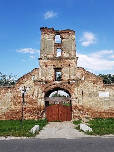 Ruinele curții boierilor Bălăceanu