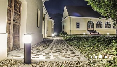 Conacul Komáromi (Curia Komarony)